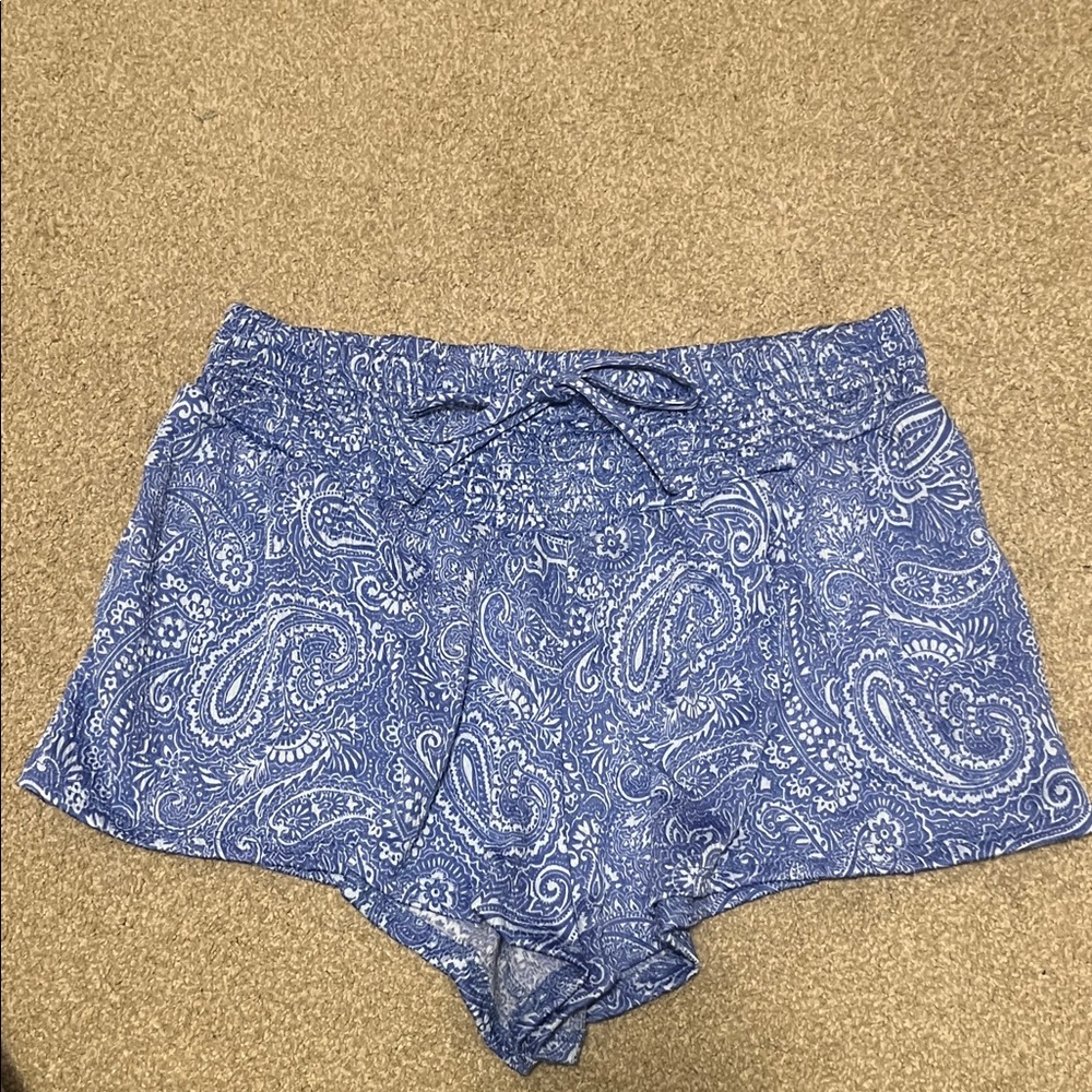 NWOT No Boundaries Blue Paisley Shorts